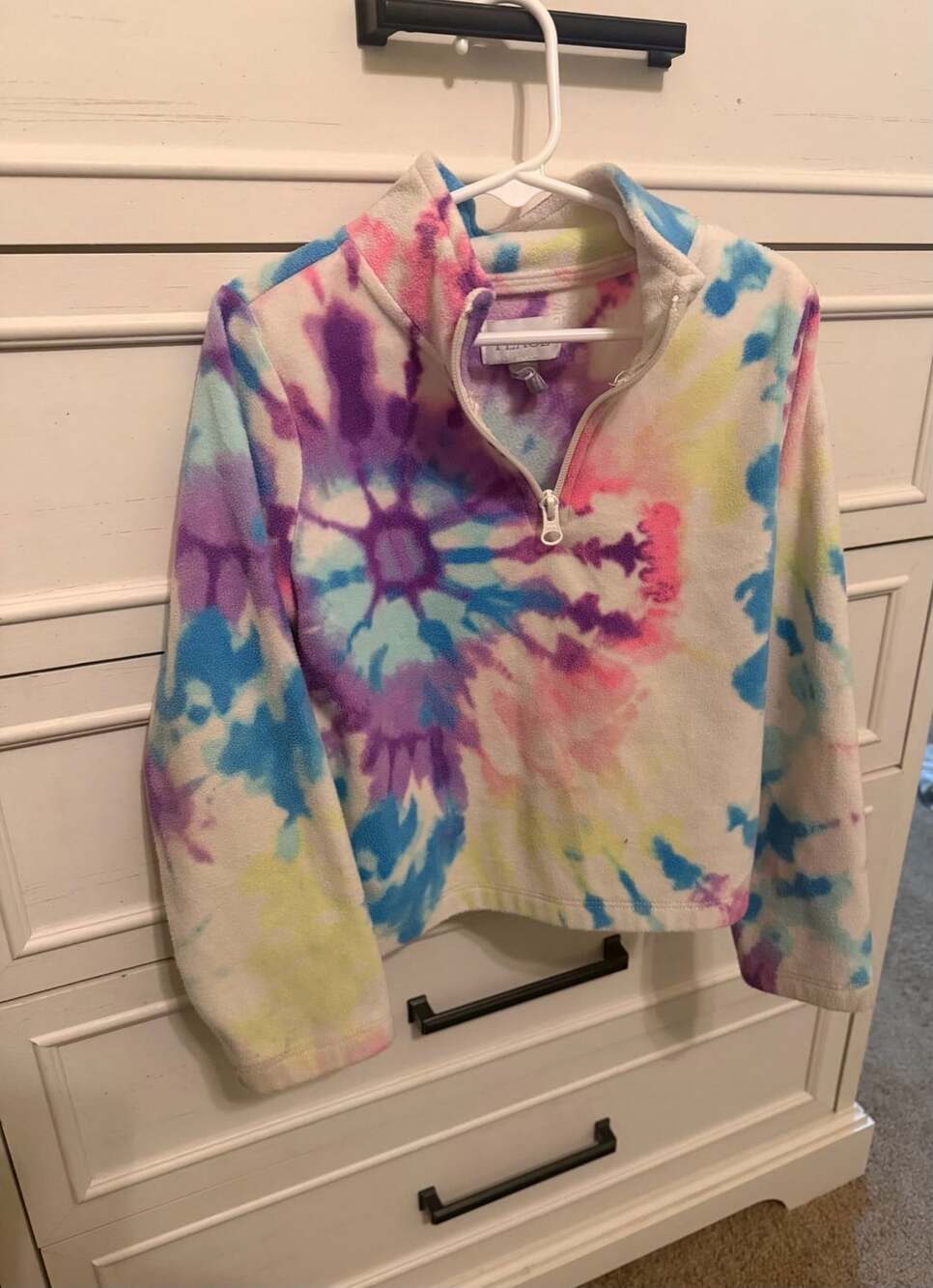 The Children's Place Tie Dye Half Zip Pullover Size 5/6